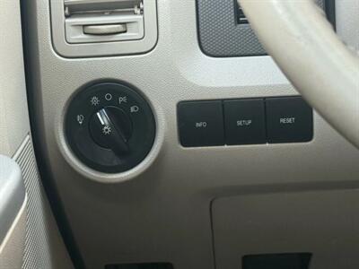2012 Ford Escape XLT Sport Utility 4D - Photo 24 - Manassas, VA 20109