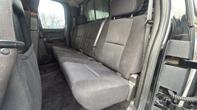 2011 Chevrolet Silverado 2500 LT Pickup 4D 6 1/2 ft   - Photo 24 - Manassas, VA 20109