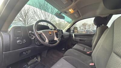 2011 Chevrolet Silverado 2500 LT Pickup 4D 6 1/2 ft   - Photo 17 - Manassas, VA 20109