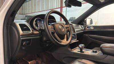 2014 Jeep Grand Cherokee Limited Sport Utility 4D   - Photo 38 - Manassas, VA 20109