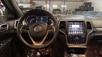 2014 Jeep Grand Cherokee Limited Sport Utility 4D   - Photo 20 - Manassas, VA 20109