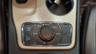 2014 Jeep Grand Cherokee Limited Sport Utility 4D   - Photo 31 - Manassas, VA 20109