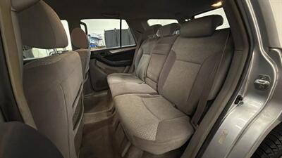 2005 Toyota 4Runner SR5 Sport Utility 4D - Photo 41 - Manassas, VA 20109
