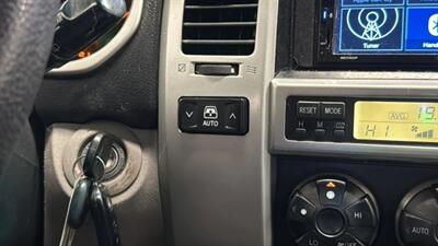 2005 Toyota 4Runner SR5 Sport Utility 4D - Photo 31 - Manassas, VA 20109