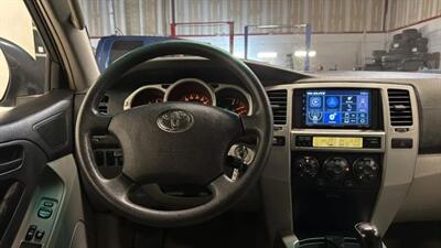 2005 Toyota 4Runner SR5 Sport Utility 4D - Photo 22 - Manassas, VA 20109