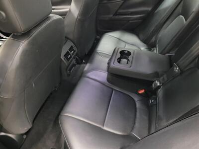 2017 Jaguar XE XE 25t Sedan 4D   - Photo 17 - Manassas, VA 20109