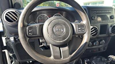 2011 Jeep Wrangler Sport SUV 2D - Photo 27 - Manassas, VA 20109