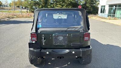 2011 Jeep Wrangler Sport SUV 2D - Photo 7 - Manassas, VA 20109