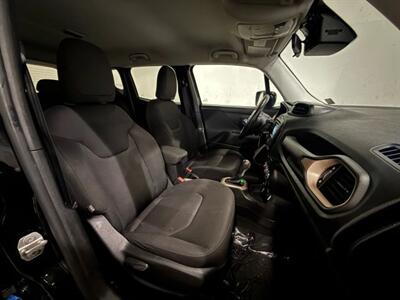 2015 Jeep Renegade Latitude Sport Utility 4D   - Photo 41 - Manassas, VA 20109