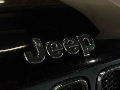 2015 Jeep Renegade Latitude Sport Utility 4D   - Photo 15 - Manassas, VA 20109
