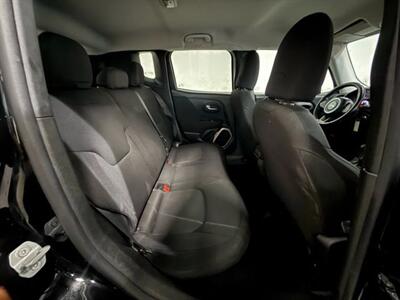 2015 Jeep Renegade Latitude Sport Utility 4D   - Photo 38 - Manassas, VA 20109