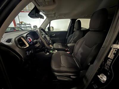 2015 Jeep Renegade Latitude Sport Utility 4D   - Photo 30 - Manassas, VA 20109