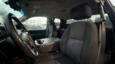 2011 Chevrolet Silverado 1500 LT Pickup 4D 6 1/2 ft   - Photo 17 - Manassas, VA 20109