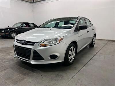 2013 Ford Focus S Sedan 4D - Photo 11 - Manassas, VA 20109