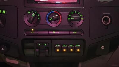 2008 Ford F-350 XLT Pickup 4D 8 ft - Photo 27 - Manassas, VA 20109