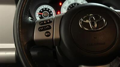 2007 Toyota FJ Cruiser Sport Utility 2D   - Photo 23 - Manassas, VA 20109
