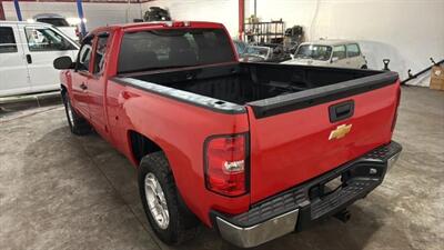 2013 Chevrolet Silverado 1500 LT Pickup 4D 6 1/2 ft   - Photo 11 - Manassas, VA 20109