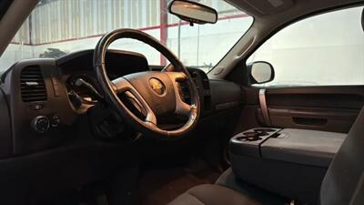 2013 Chevrolet Silverado 1500 LT Pickup 4D 6 1/2 ft   - Photo 32 - Manassas, VA 20109