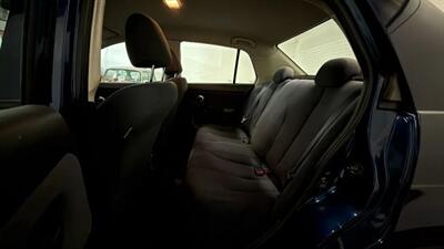 2010 Nissan Versa Sedan 4D - Photo 27 - Manassas, VA 20109