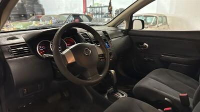 2010 Nissan Versa Sedan 4D - Photo 25 - Manassas, VA 20109