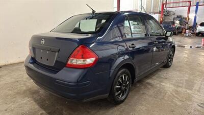 2010 Nissan Versa Sedan 4D - Photo 4 - Manassas, VA 20109