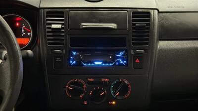 2010 Nissan Versa Sedan 4D - Photo 19 - Manassas, VA 20109