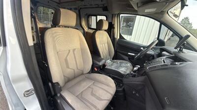 2015 Ford Transit Connect XLT Van 4D - Photo 38 - Manassas, VA 20109
