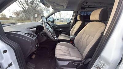 2015 Ford Transit Connect XLT Van 4D - Photo 15 - Manassas, VA 20109