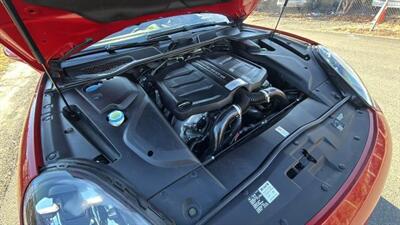 2016 Porsche Cayenne GTS Sport Utility 4D   - Photo 70 - Manassas, VA 20109