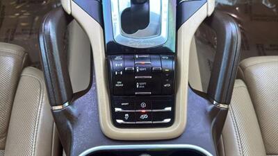 2016 Porsche Cayenne GTS Sport Utility 4D   - Photo 32 - Manassas, VA 20109