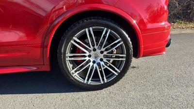 2016 Porsche Cayenne GTS Sport Utility 4D   - Photo 67 - Manassas, VA 20109