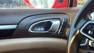2016 Porsche Cayenne GTS Sport Utility 4D   - Photo 26 - Manassas, VA 20109