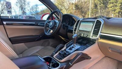 2016 Porsche Cayenne GTS Sport Utility 4D   - Photo 61 - Manassas, VA 20109