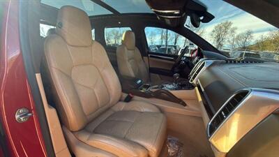2016 Porsche Cayenne GTS Sport Utility 4D   - Photo 59 - Manassas, VA 20109