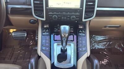 2016 Porsche Cayenne GTS Sport Utility 4D   - Photo 30 - Manassas, VA 20109