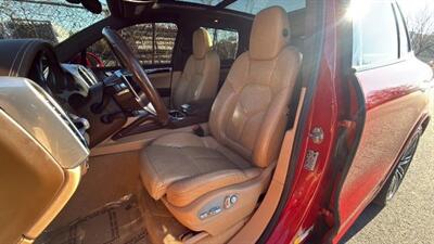 2016 Porsche Cayenne GTS Sport Utility 4D   - Photo 37 - Manassas, VA 20109
