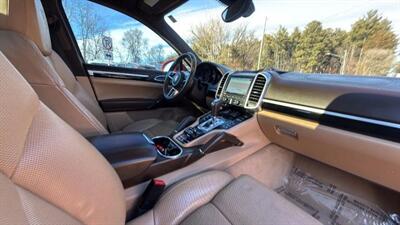 2016 Porsche Cayenne GTS Sport Utility 4D   - Photo 60 - Manassas, VA 20109