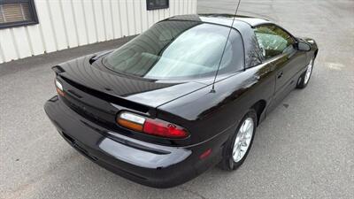 2002 Chevrolet Camaro Coupe 2D   - Photo 5 - Manassas, VA 20109
