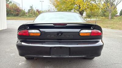 2002 Chevrolet Camaro Coupe 2D   - Photo 6 - Manassas, VA 20109