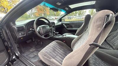 2002 Chevrolet Camaro Coupe 2D   - Photo 27 - Manassas, VA 20109