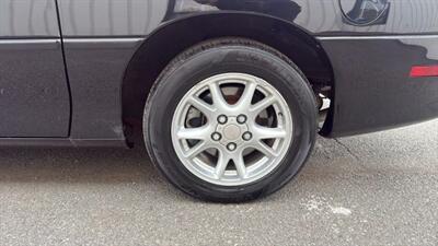 2002 Chevrolet Camaro Coupe 2D   - Photo 43 - Manassas, VA 20109