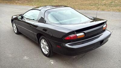 2002 Chevrolet Camaro Coupe 2D   - Photo 9 - Manassas, VA 20109
