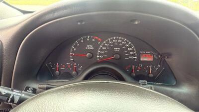 2002 Chevrolet Camaro Coupe 2D   - Photo 21 - Manassas, VA 20109