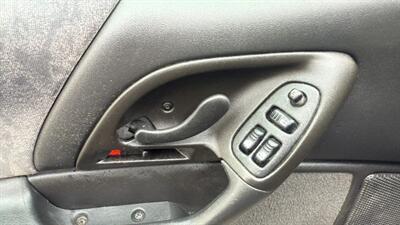 2002 Chevrolet Camaro Coupe 2D   - Photo 20 - Manassas, VA 20109