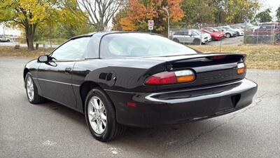 2002 Chevrolet Camaro Coupe 2D   - Photo 8 - Manassas, VA 20109