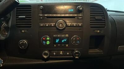 2011 Chevrolet Silverado 1500 LT Pickup 4D 5 3/4 ft   - Photo 25 - Manassas, VA 20109
