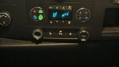 2011 Chevrolet Silverado 1500 LT Pickup 4D 5 3/4 ft   - Photo 28 - Manassas, VA 20109