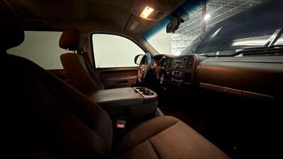 2011 Chevrolet Silverado 1500 LT Pickup 4D 5 3/4 ft   - Photo 45 - Manassas, VA 20109