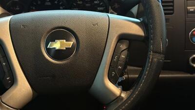2011 Chevrolet Silverado 1500 LT Pickup 4D 5 3/4 ft   - Photo 22 - Manassas, VA 20109