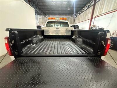 2008 Ford F-350 XL Pickup 4D 8 ft   - Photo 34 - Manassas, VA 20109